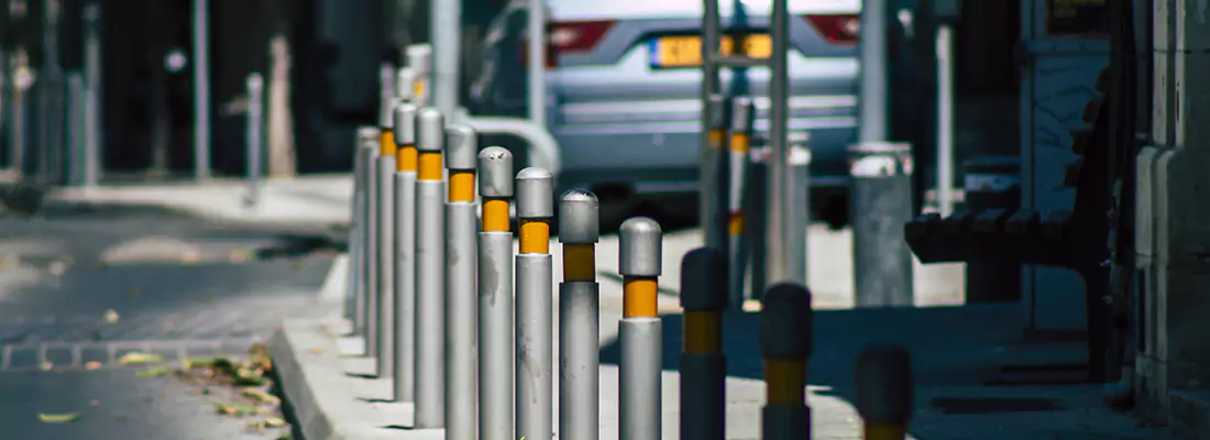 Safe and Convenient Retractable Barrier Column Systems for Properties in Golden Glades, FL